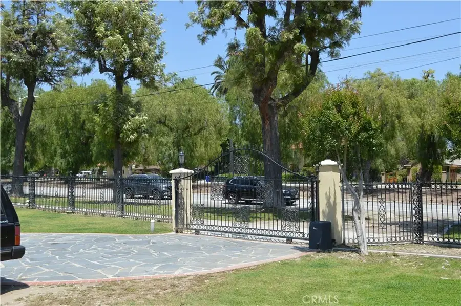 2215 N Euclid, Upland, CA 91784 - #2