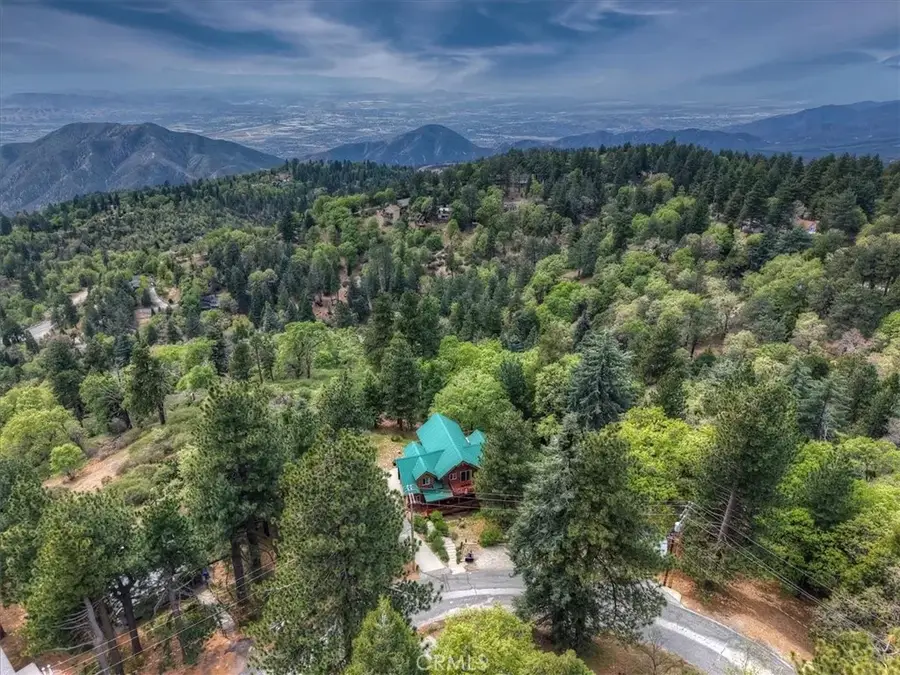 2489 Spring Oak, Running Springs, CA 92382 - #3