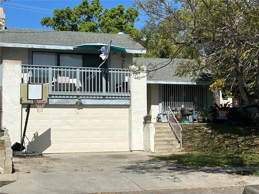 3641 E Esther, Long Beach, CA 90804 - #3