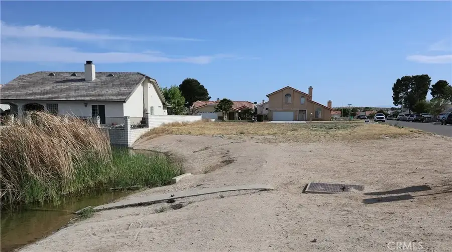 14354 Ironsides, Helendale, CA 92342 - #2