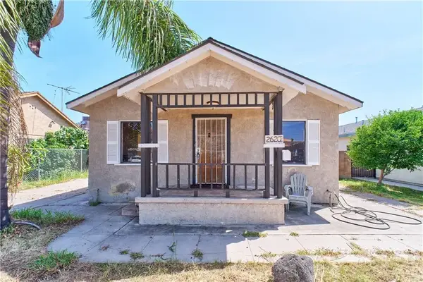 2620 W Olive Avenue, Fullerton, CA 92833