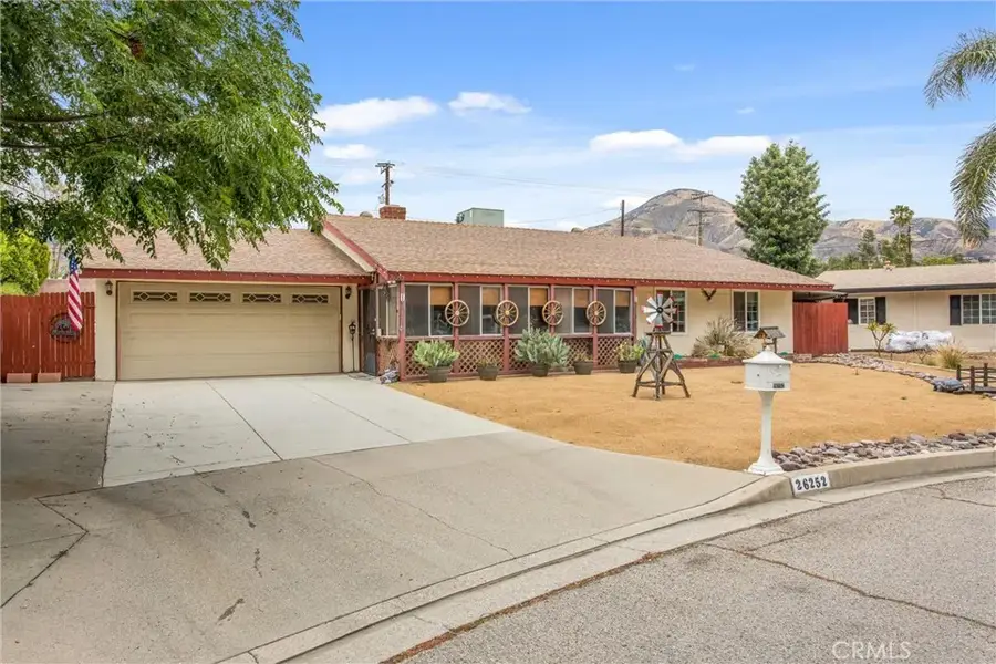 26252 Croydon St, Highland, CA 92346 - #3