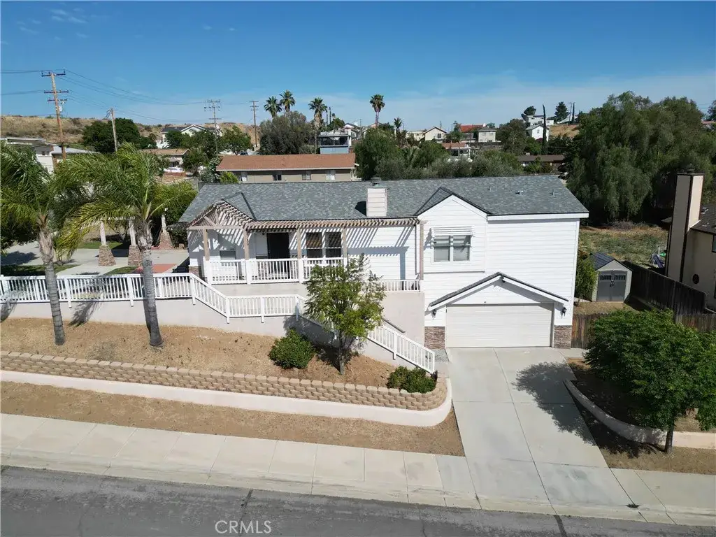 1212 W Pottery, Lake Elsinore, CA 92530 - #1