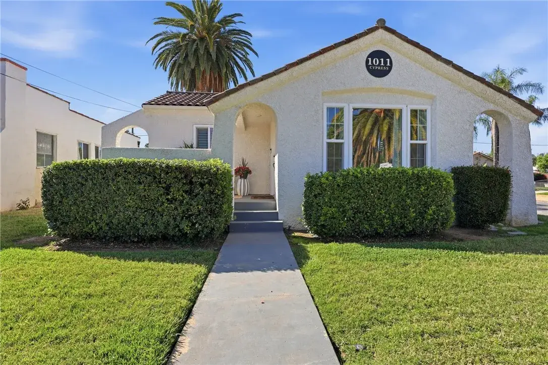 1011 W Cypress, Redlands, CA 92373 - #1