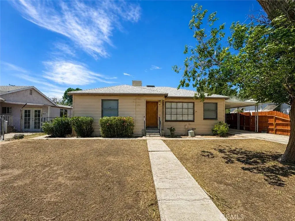 325 N Sanders Street, Ridgecrest, CA 93555 - #1