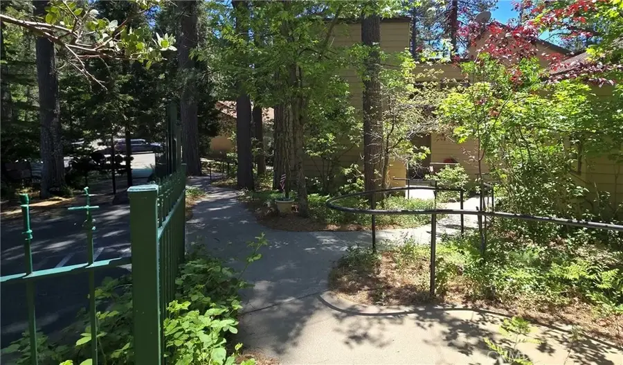 27821 Peninsula North #315, Lake Arrowhead, CA 92352 - #3