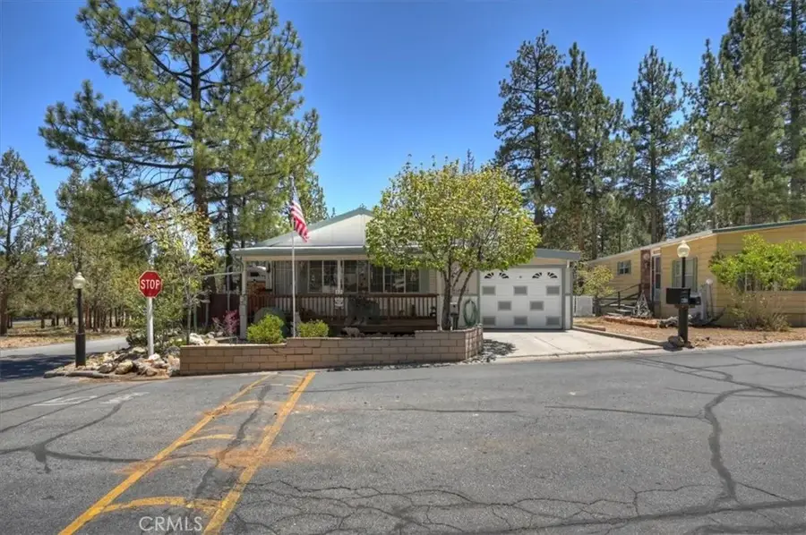 391 Montclair, Big Bear City, CA 92314 - #2