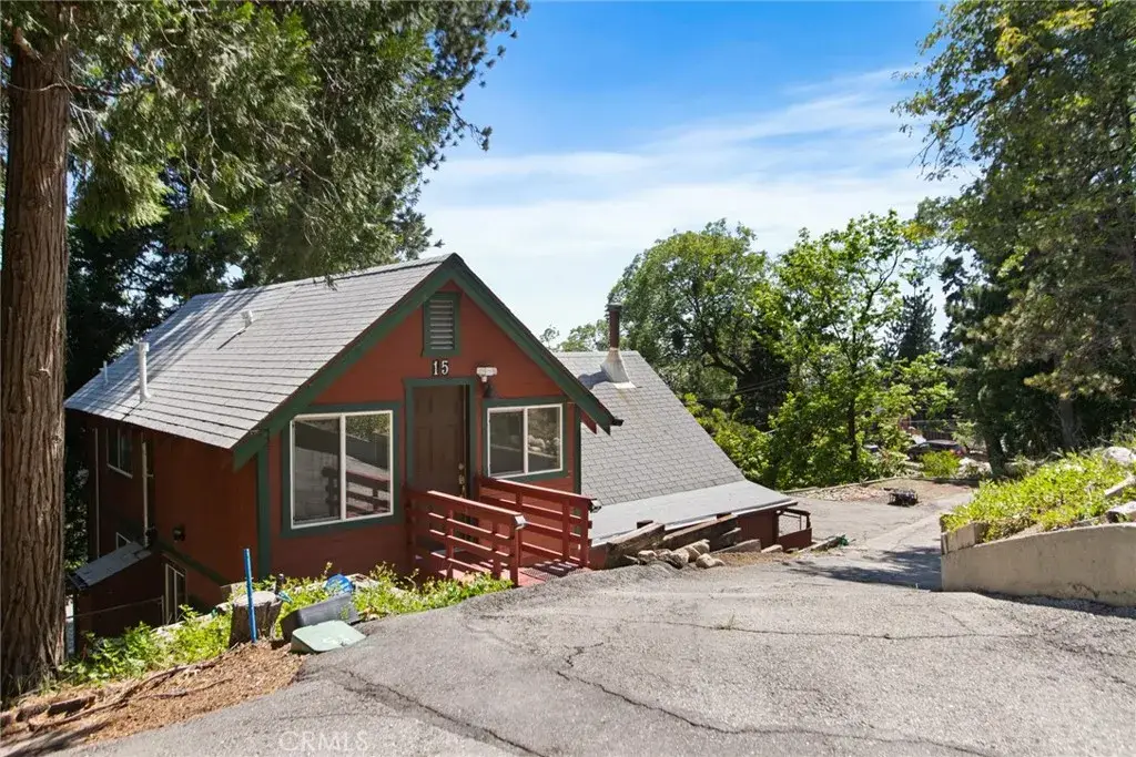 15 Ponderosa Pike, Running Springs, CA 92382 - #1