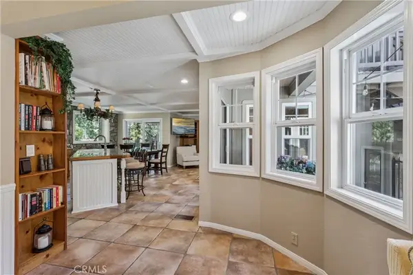 234 Crest Circle, Lake Arrowhead, CA 92352