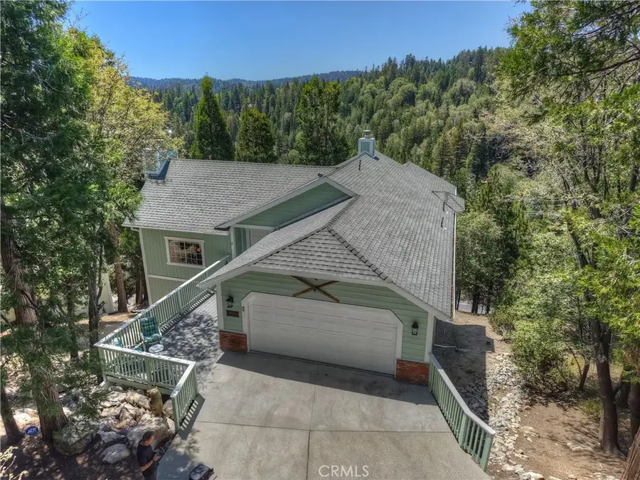 27392 Peninsula Drive, Lake Arrowhead, CA 92352 - #2
