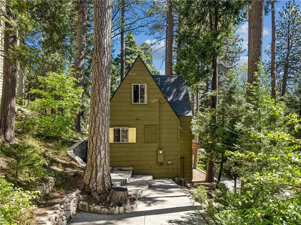 404 Hillside, Lake Arrowhead, CA 92352 - #1