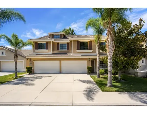 8550 Rolling Hills Drive, Corona, CA 92883