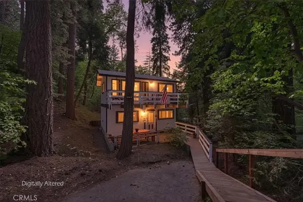802 Knight Court, Lake Arrowhead, CA 92352