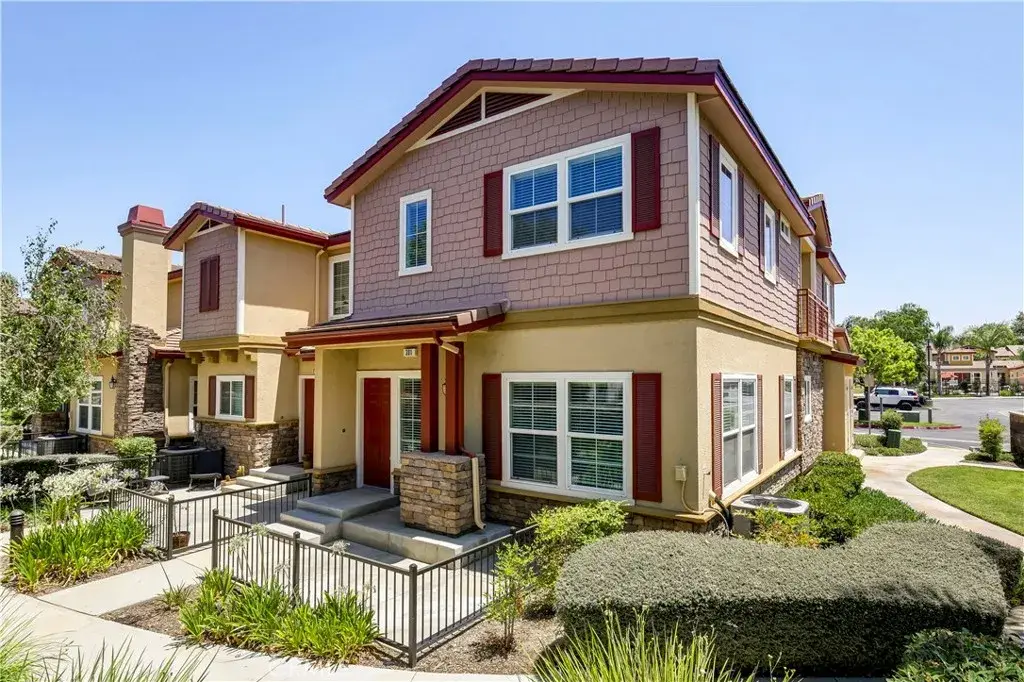 1510 Orange Avenue #301, Redlands, CA 92373 - #1