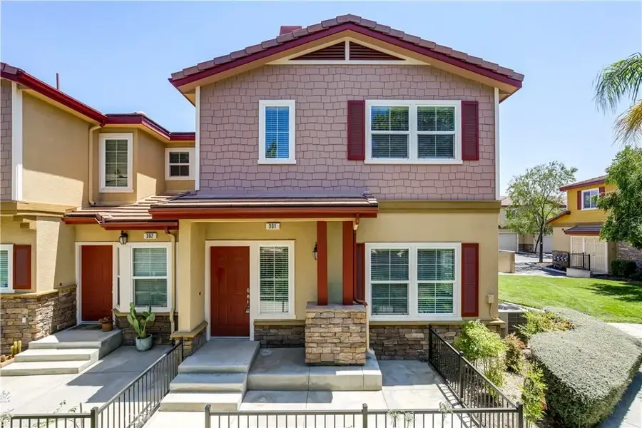 1510 Orange Avenue #301, Redlands, CA 92373 - #3