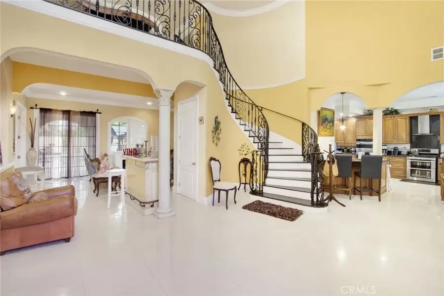9229 Stoakes, Downey, CA 90240 - #3