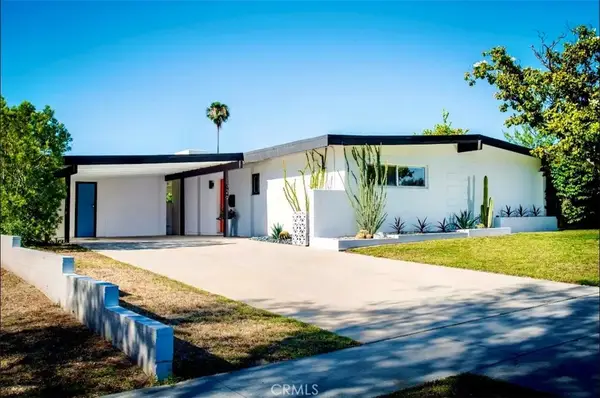 1329 Campus Avenue, Redlands, CA 92374