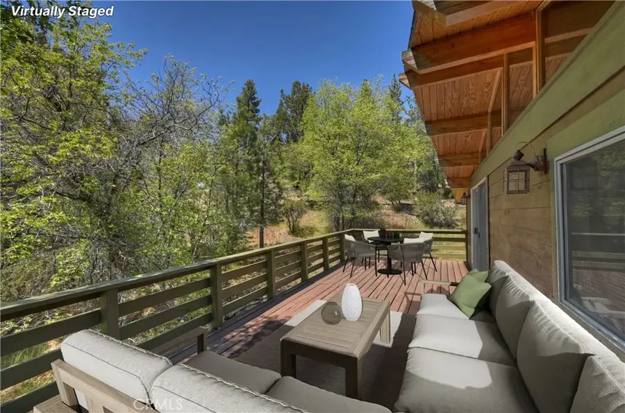 1132 Crags Lane, Fawnskin, CA 92333 - #3