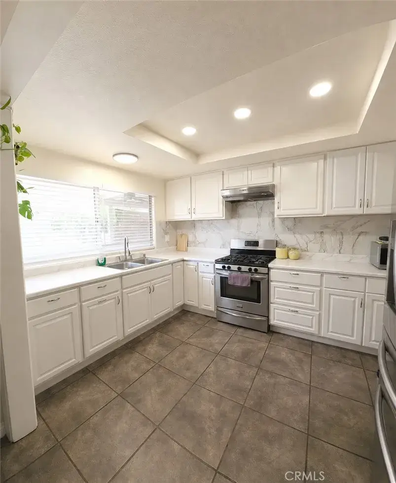 715 N Sutter, San Bernardino, CA 92410 - #3