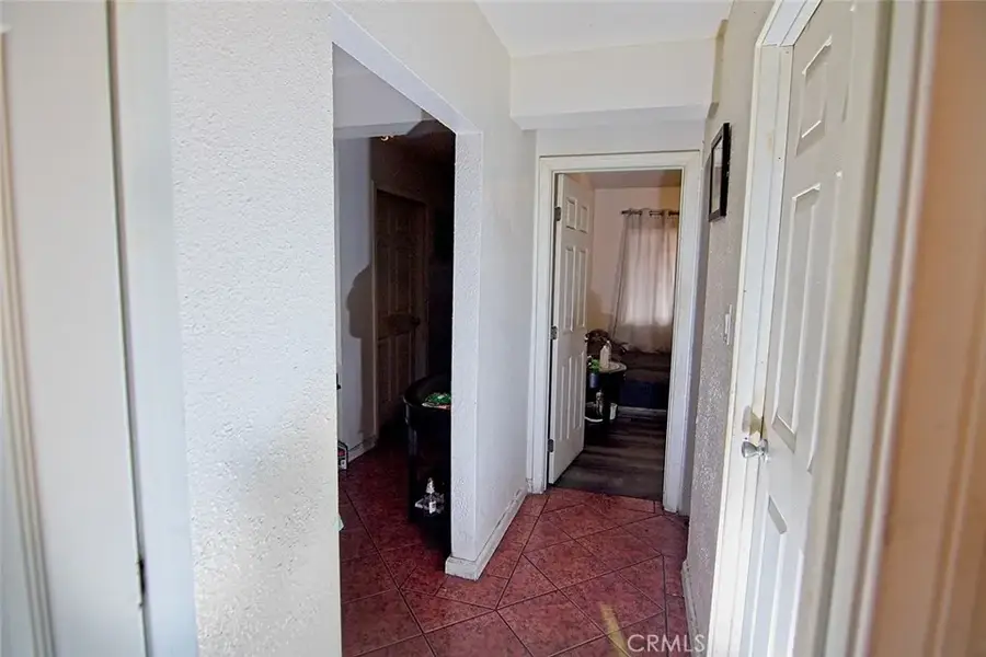 6911 Compton, Los Angeles, CA 90001 - #3