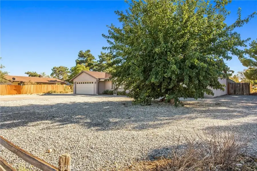 19891 Talihina Road, Apple Valley, CA 92307 - #3
