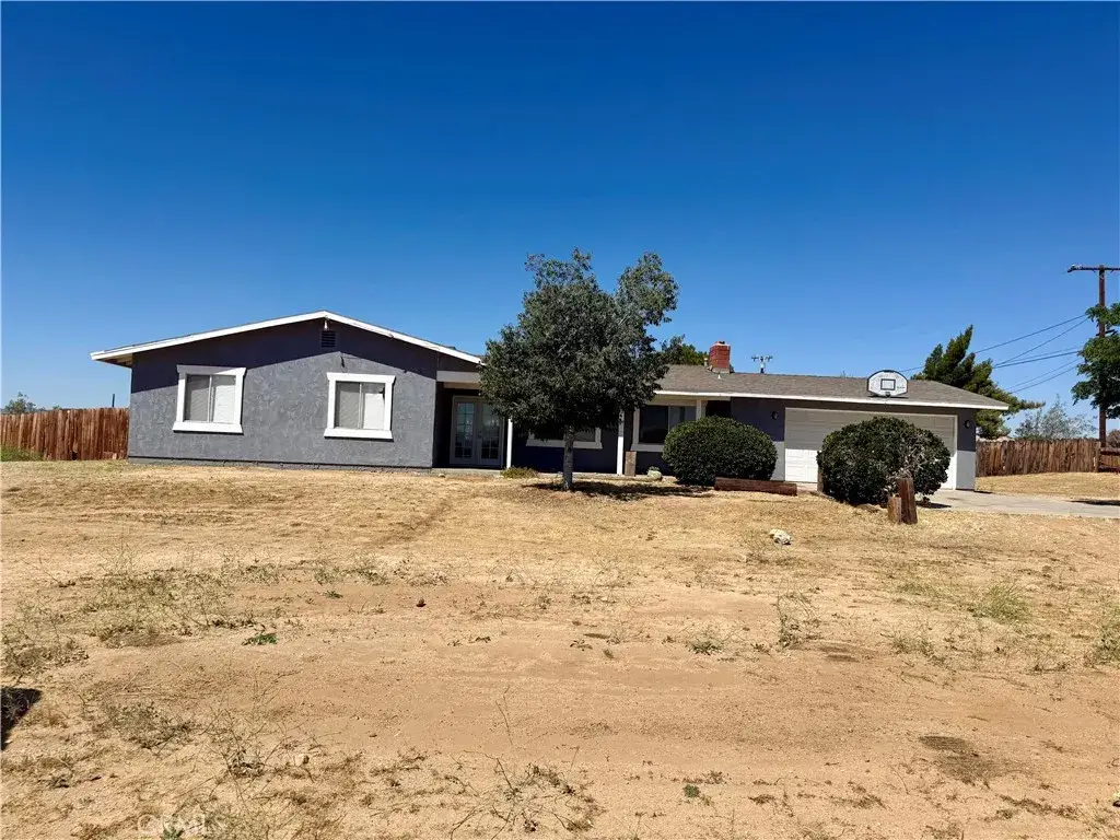 18393 Mojave, Hesperia, CA 92345 - #1