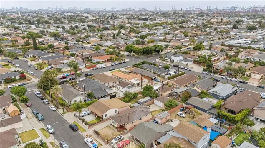 1220 W Young, Wilmington, CA 90744 - #2