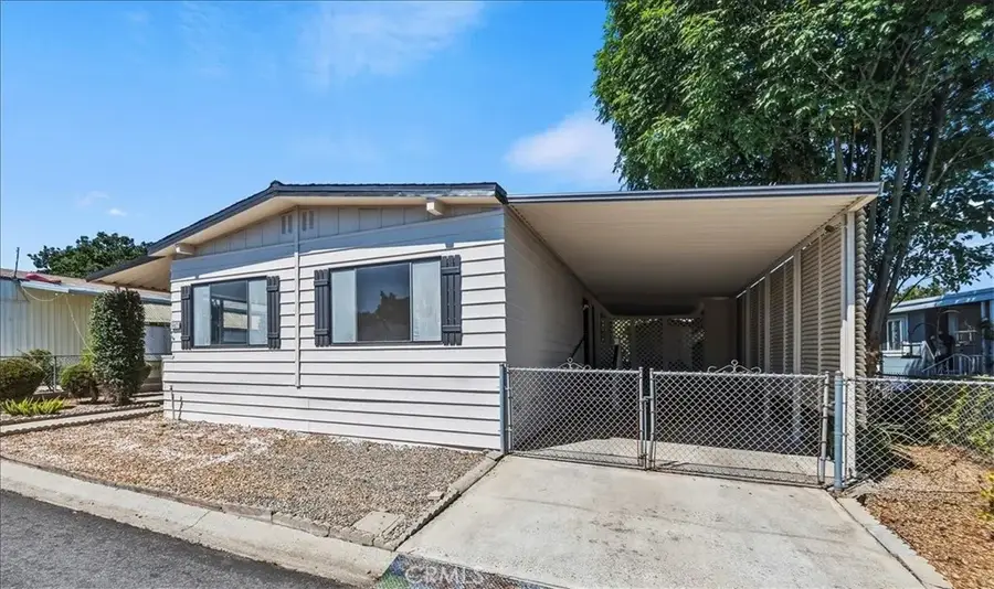 1462 Rainbrook Way, Corona, CA 92882 - #3