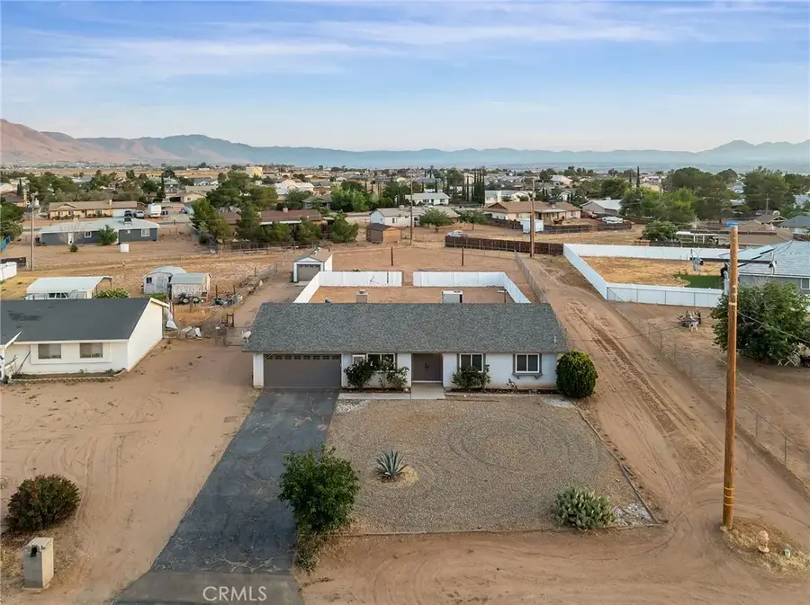 10966 Neola Road, Apple Valley, CA 92308 - #2