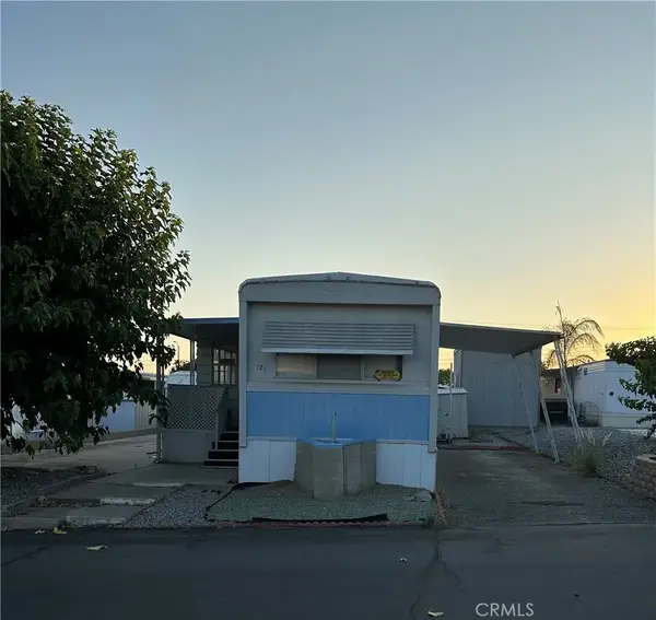 721 N Sunset #121, Banning, CA 92220
