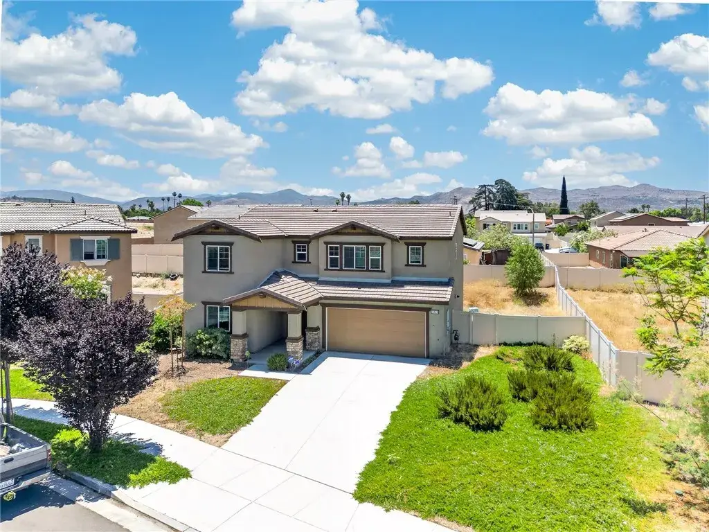 5849 Plum, Hemet, CA 92544 - #1