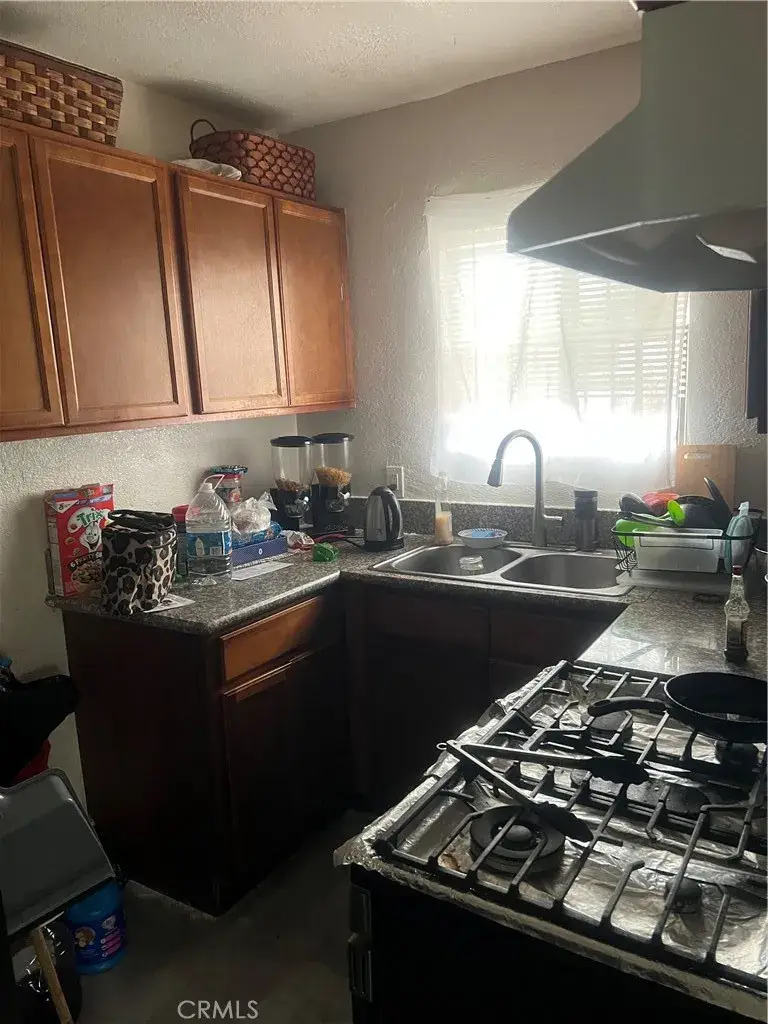 4301 Woodlawn, Los Angeles, CA 90011 - #3