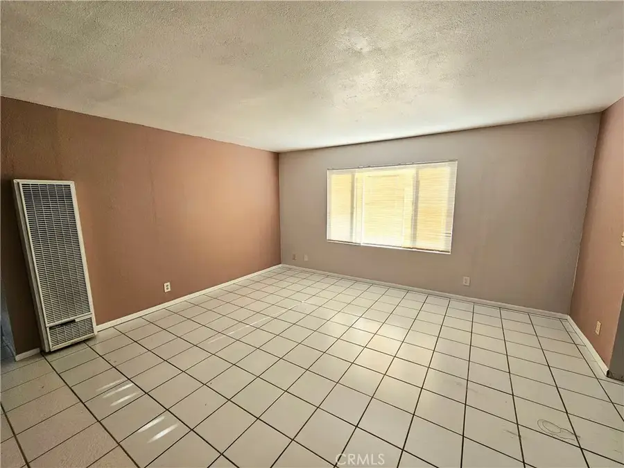 8279 Heather, Fontana, CA 92335 - #3