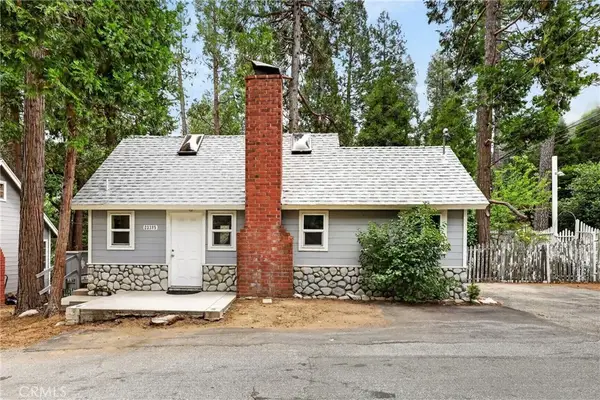 23385 Kay Road, Crestline, CA 92325