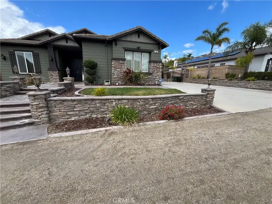 239 Oldenburg, Norco, CA 92860 - #2
