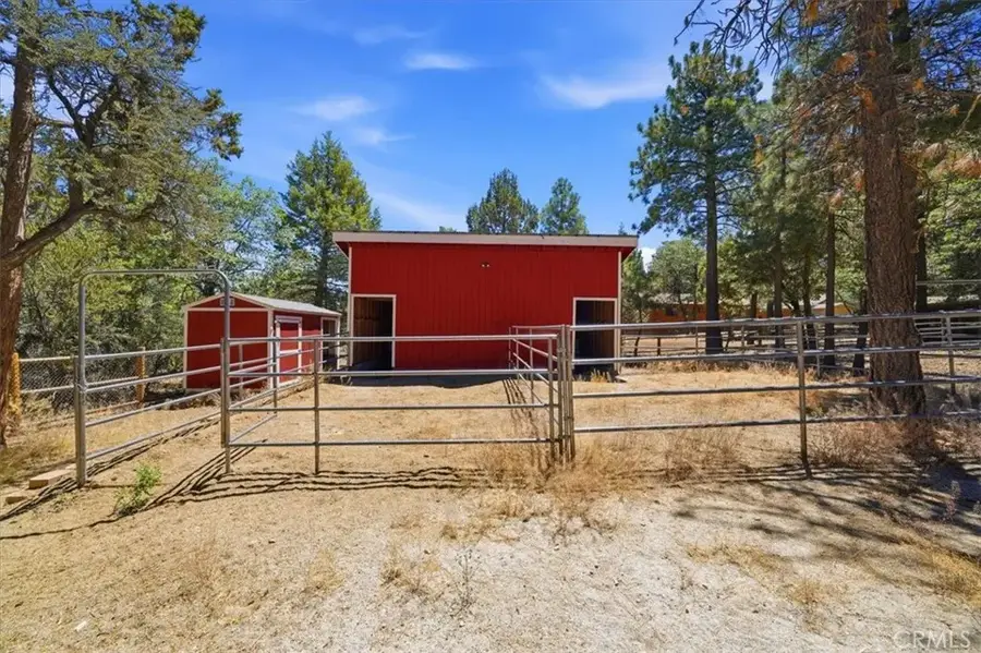 355 Dixie Lee, Sugarloaf, CA 92386 - #2
