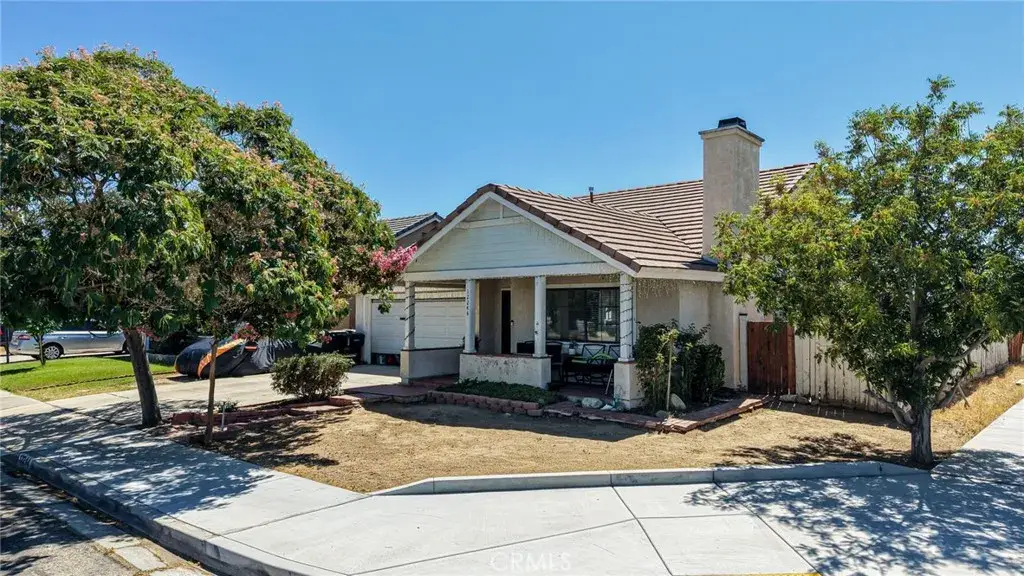 12244 Cobblestone, Victorville, CA 92392 - #1