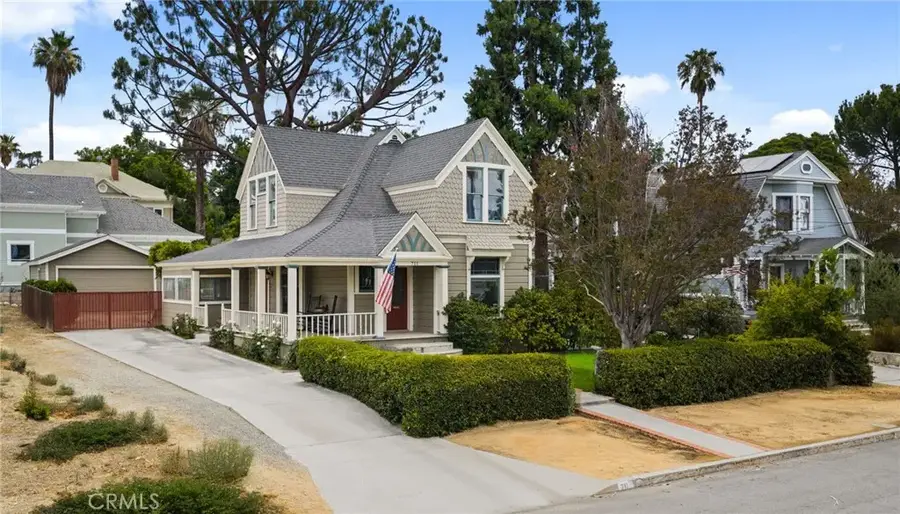 711 Chestnut, Redlands, CA 92373 - #2