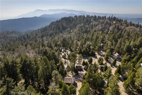 25807 State Highway 189, Twin Peaks, CA 92391