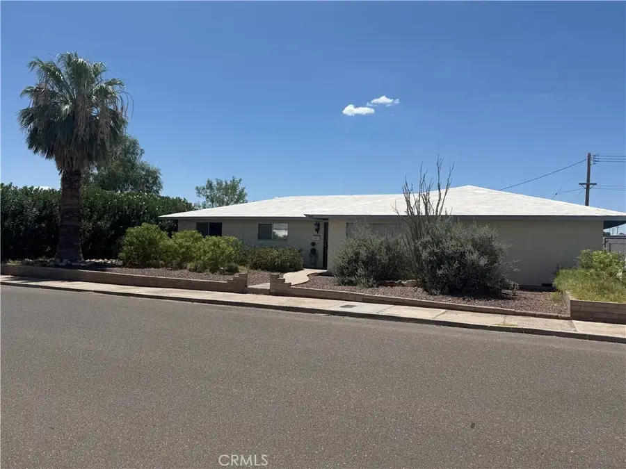 1611 Collins, Needles, CA 92363 - #2