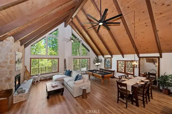 260 El Dorado Drive, Lake Arrowhead, CA 92352