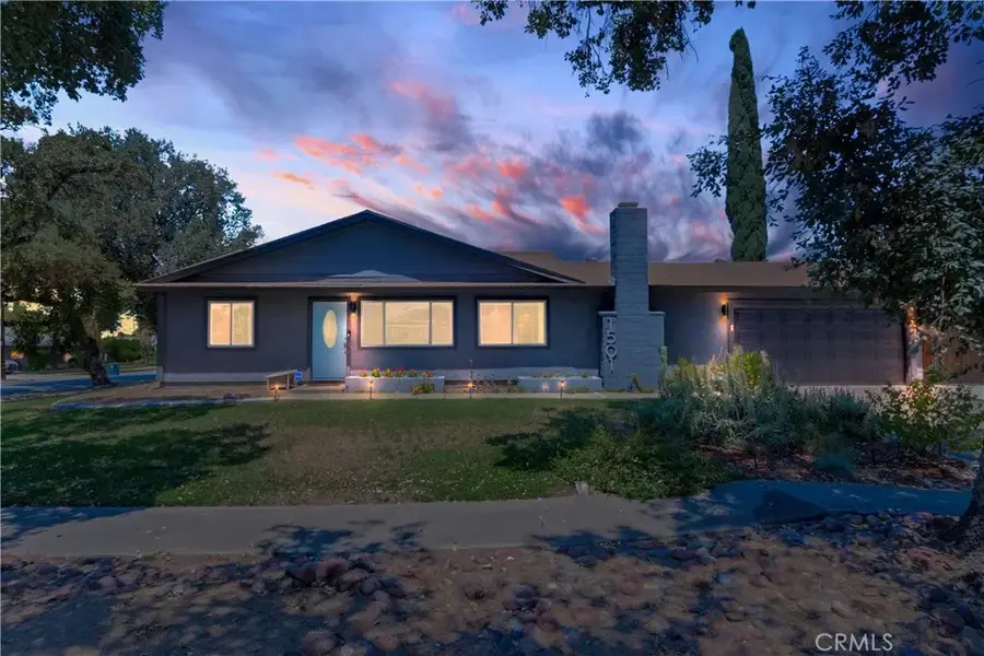 1501 Cambridge Avenue, Redlands, CA 92374 - #2