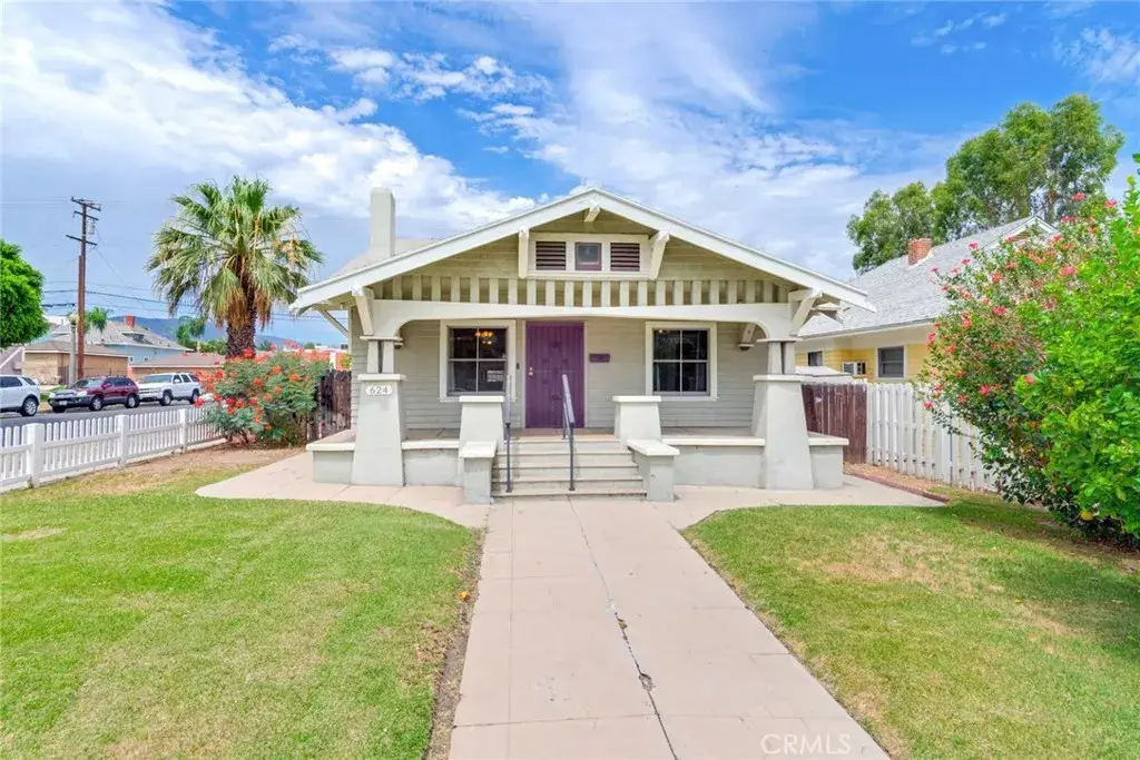624 S Victoria, Corona, CA 92879 - #1
