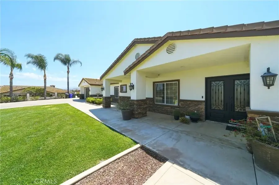 5685 Oak Tree Cir, Jurupa Valley, CA 92509 - #2