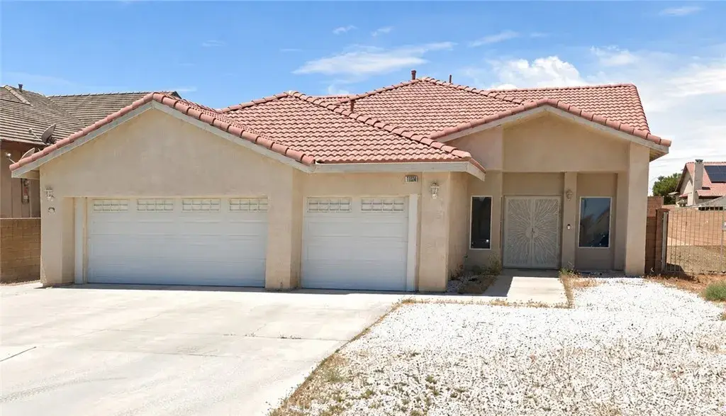 1360 Savanna, Barstow, CA 92311 - #1