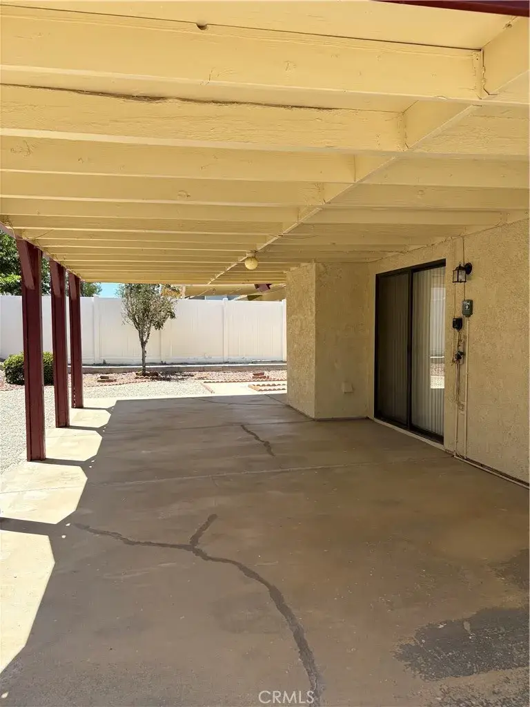 13485 Mountain Drive, Hesperia, CA 92344 - #2