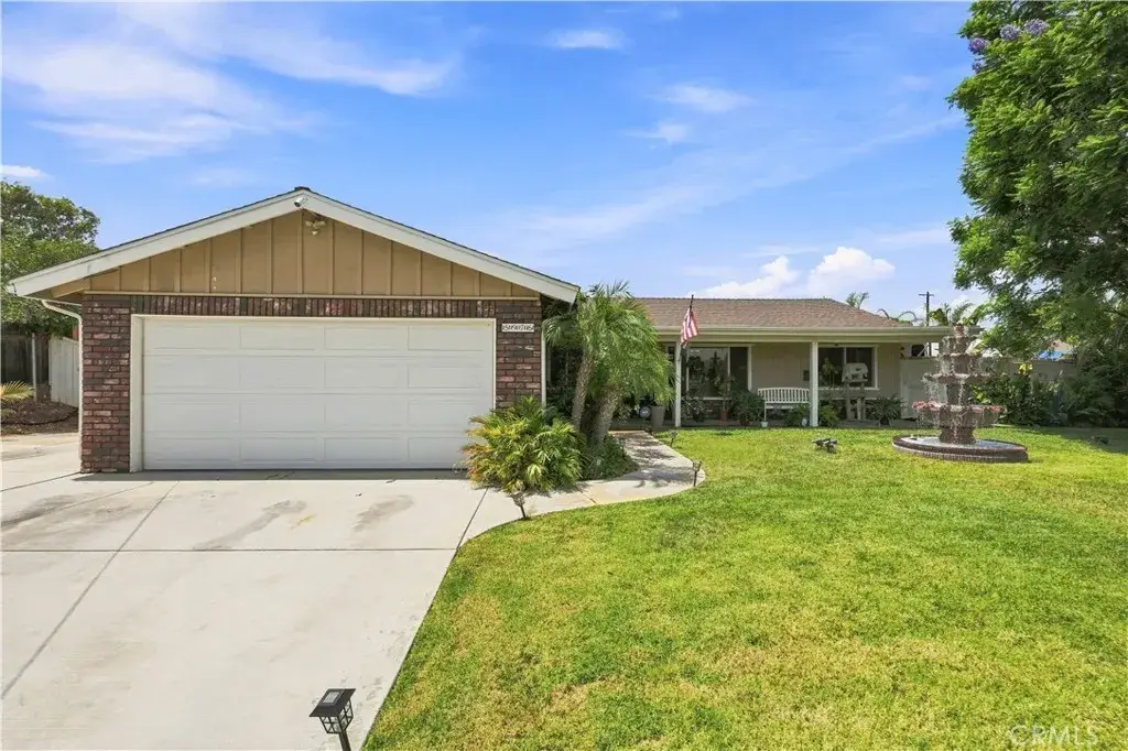 5976 Robinson Avenue, Riverside, CA 92503 - #1