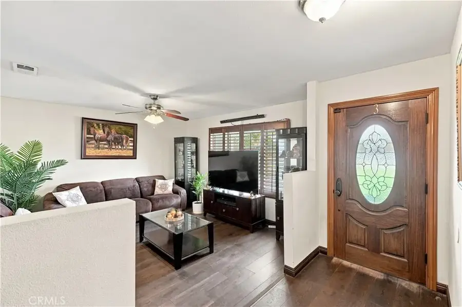 5976 Robinson Avenue, Riverside, CA 92503 - #3