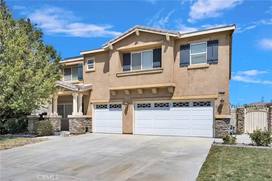 13535 Bentley St, Victorville, CA 92392 - #2