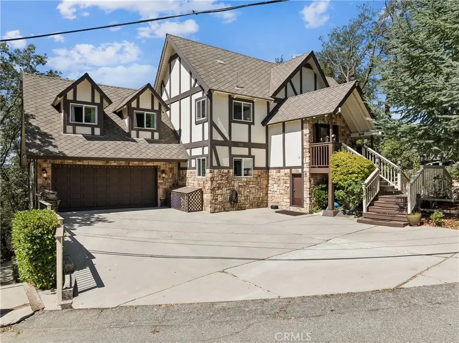 1298 Yellowstone Drive, Lake Arrowhead, CA 92352 - #2